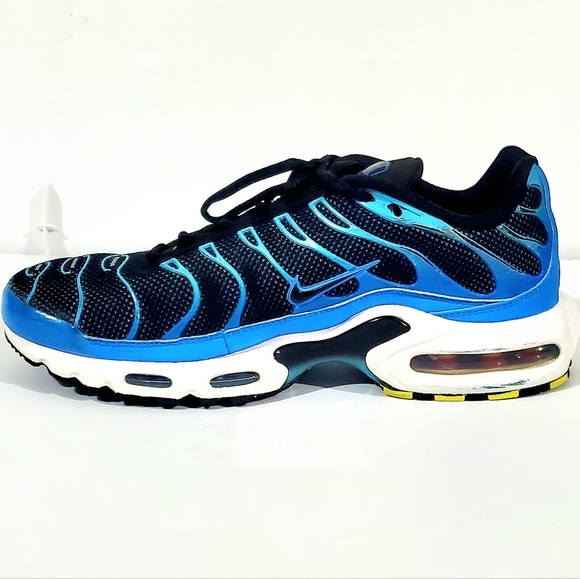 NIKE AIR MAX PLUS UNIVERSITY "TN" ATHLETIC. SHOES. MENS Sz:8 AMAZING CONDITION. - Picture 3 of 16